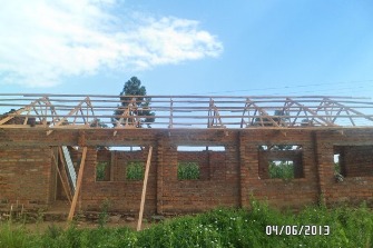 2-Early stages of roofing at Gamasara.